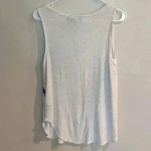 APT. 9 tank top size small cream‎ w/blue graphic print - Picture 2 of 4